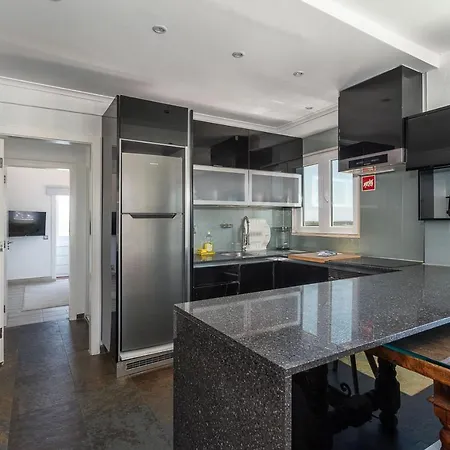 Blife Charlya Private At * District de Faro